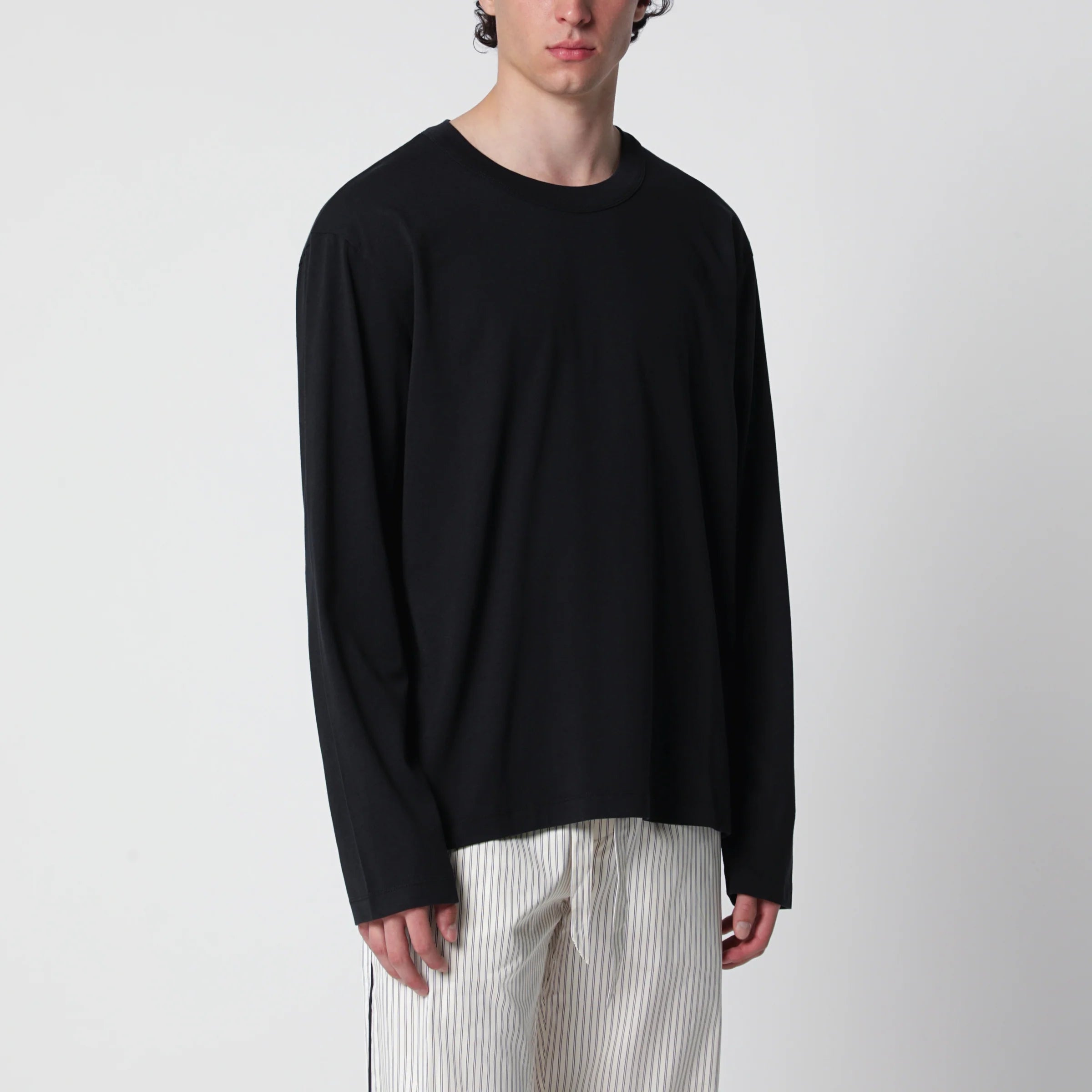 Tekla Black long-sleeve T-shirt