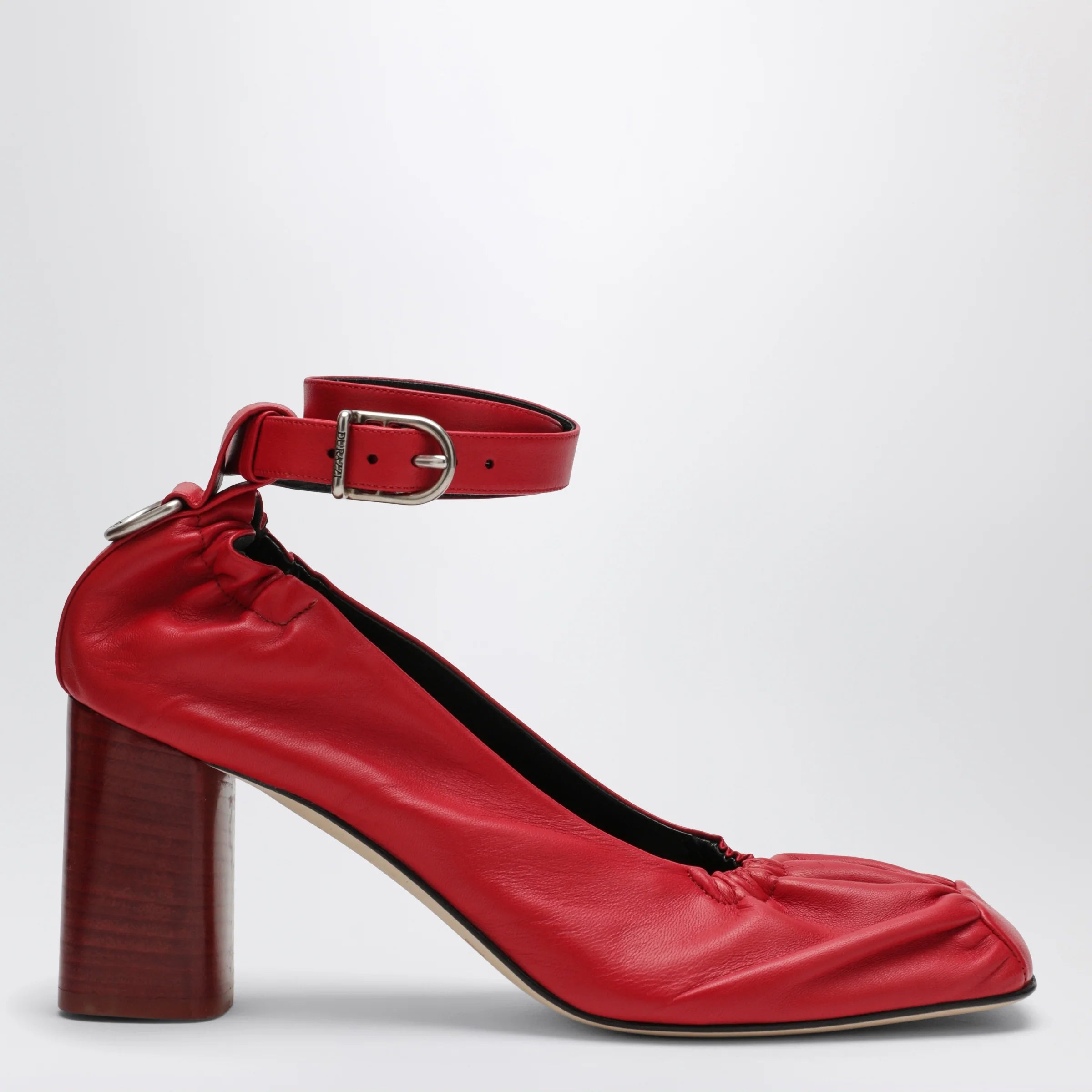 Durazzi Milano Red décolleté with D-Ring logo