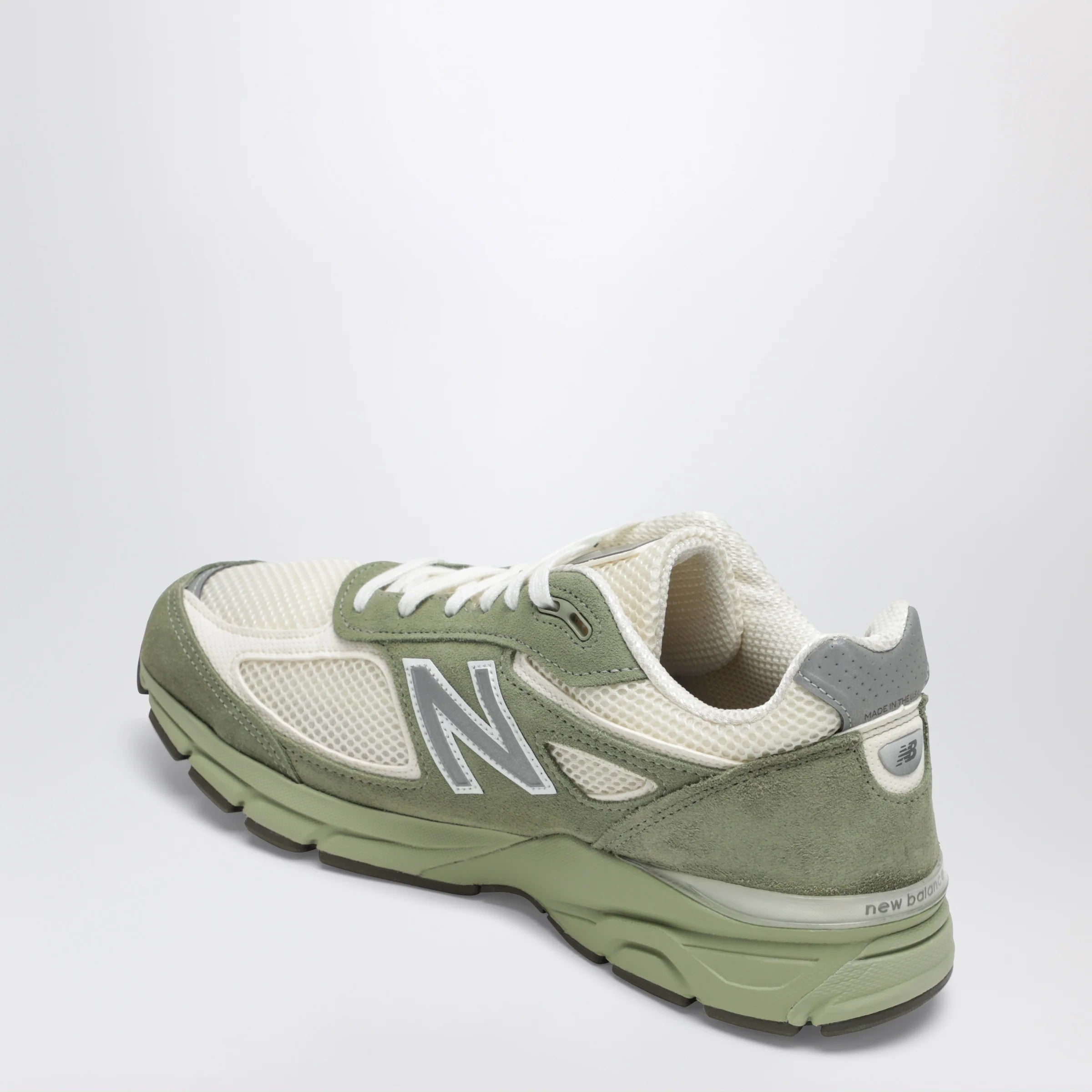 New Balance Sneakers 990V4 Made in USA Khaki