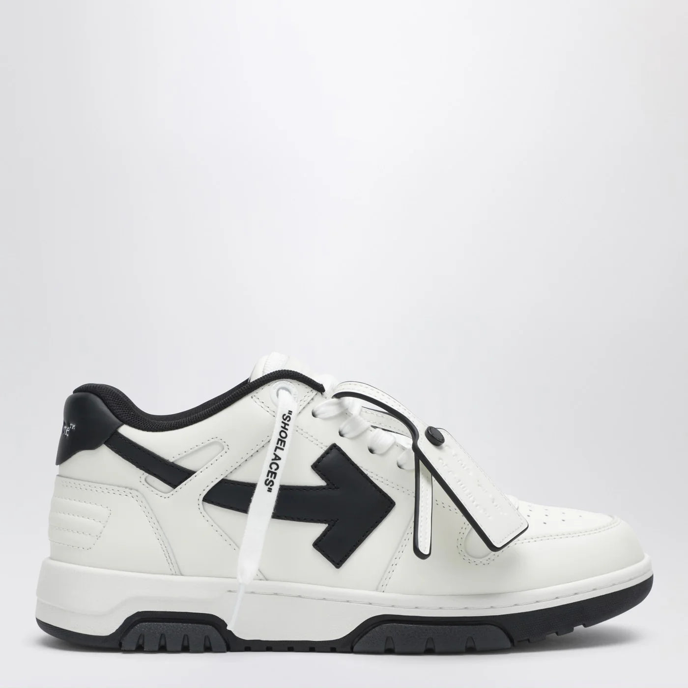 Off White Off-White™ Out Of Office Sneakers white/black