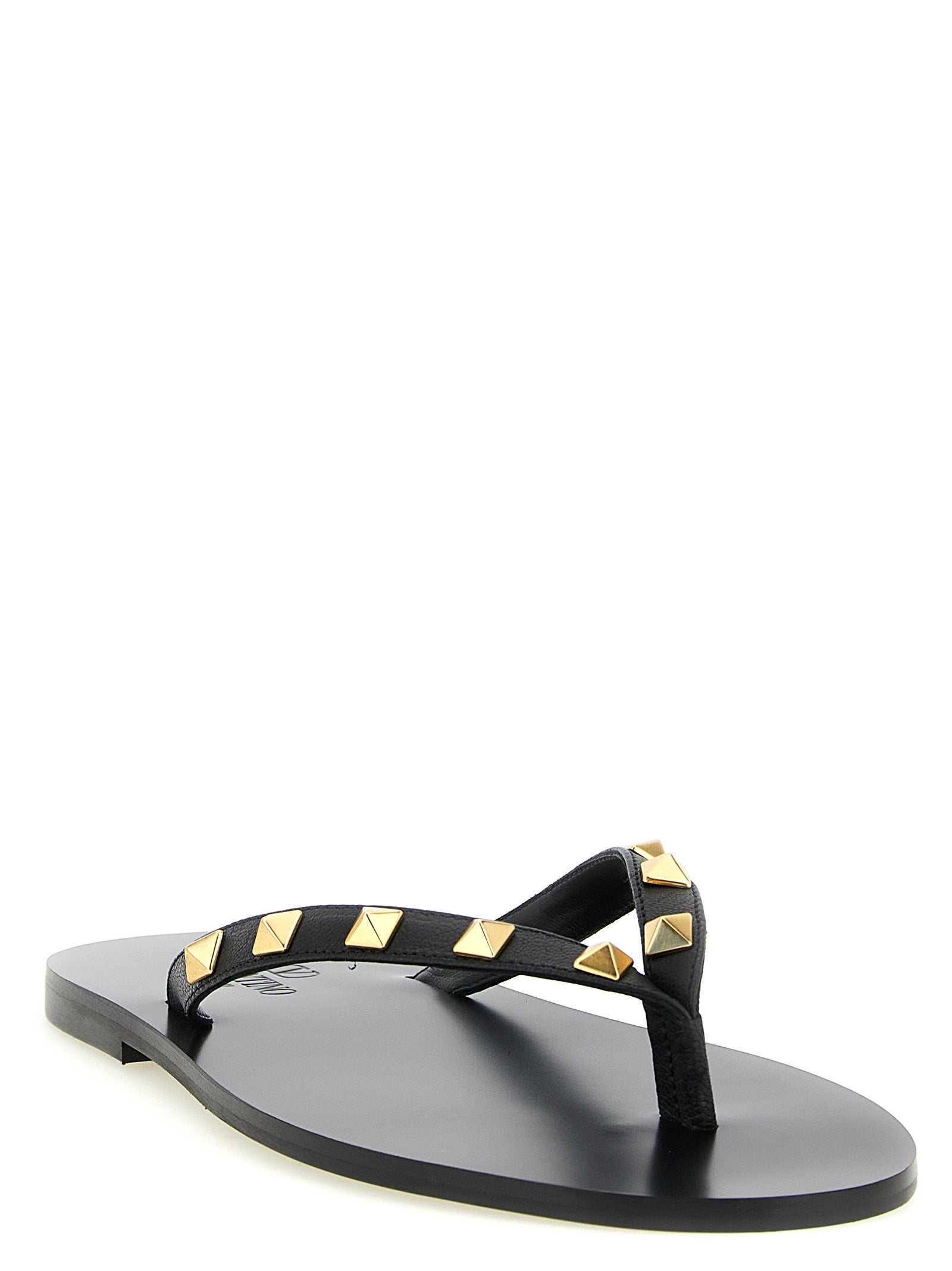 Valentino Garavani Thong Rockstud Sandals